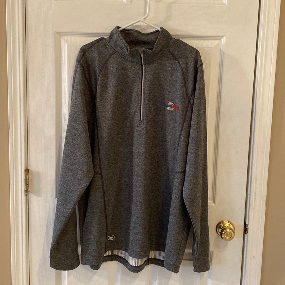 NWOT Mens heather grey 2XL pullover w embroidered MOLSON Coors logo on front